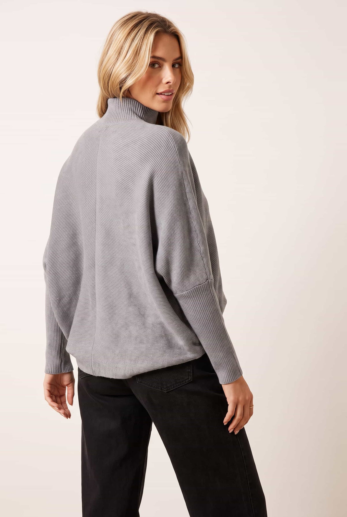 Hope Knitted High Neck Jumper / Grey
