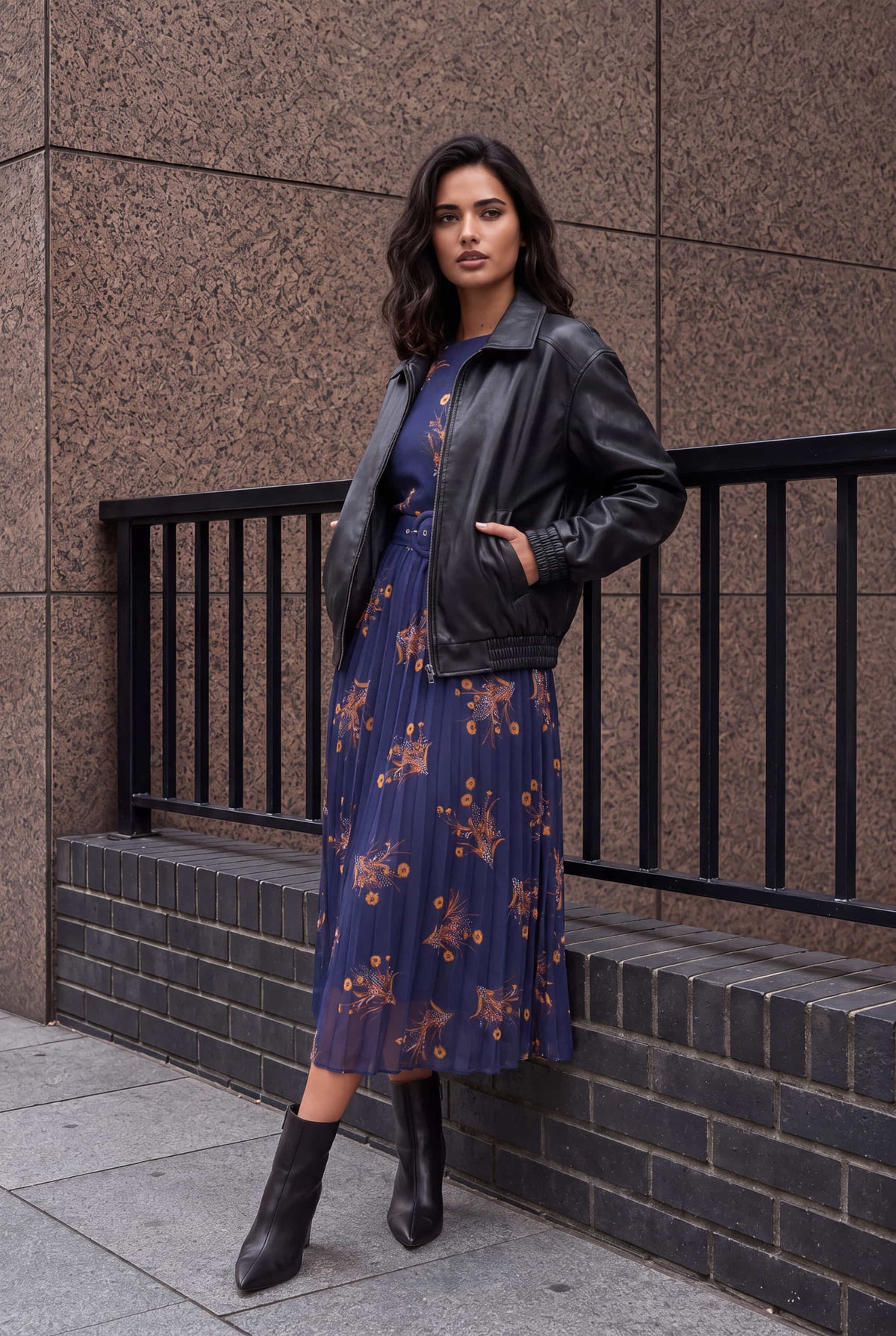 Luisa Belted Pleated Maxi Dress / Navy Floral Print
