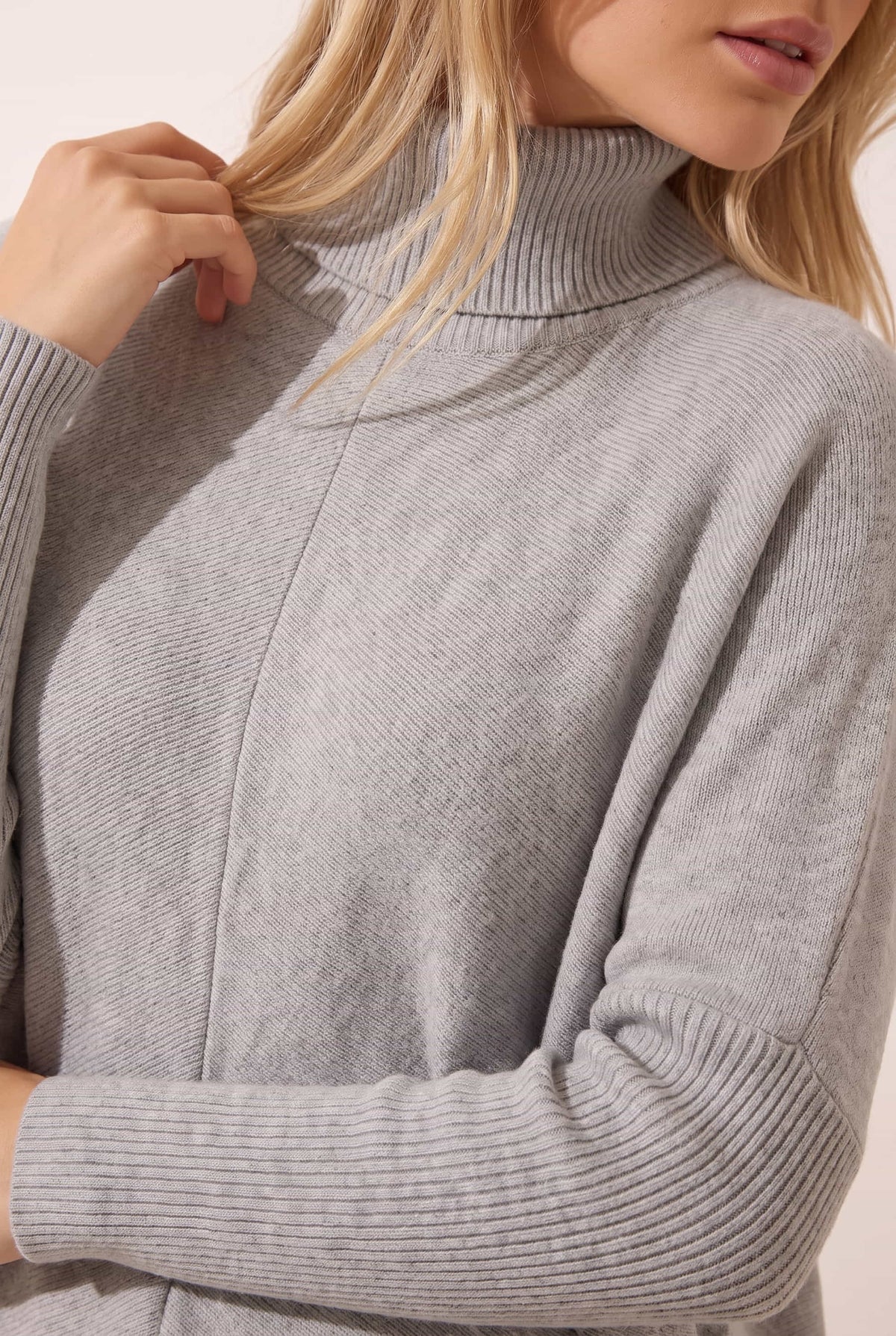 Longer Length Hope Knitted Jumper / Grey