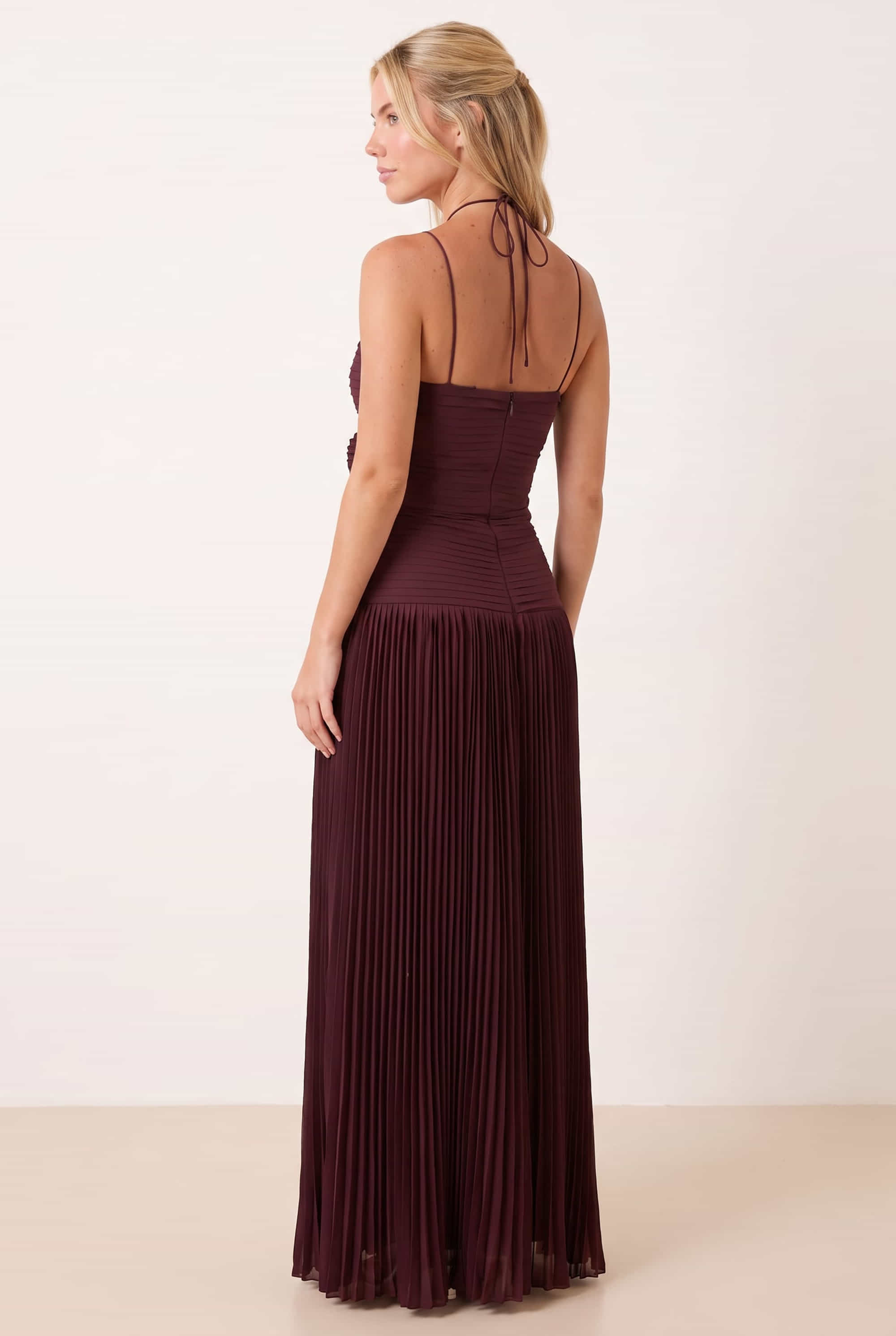 Pleated halter tie dress in Mulberry