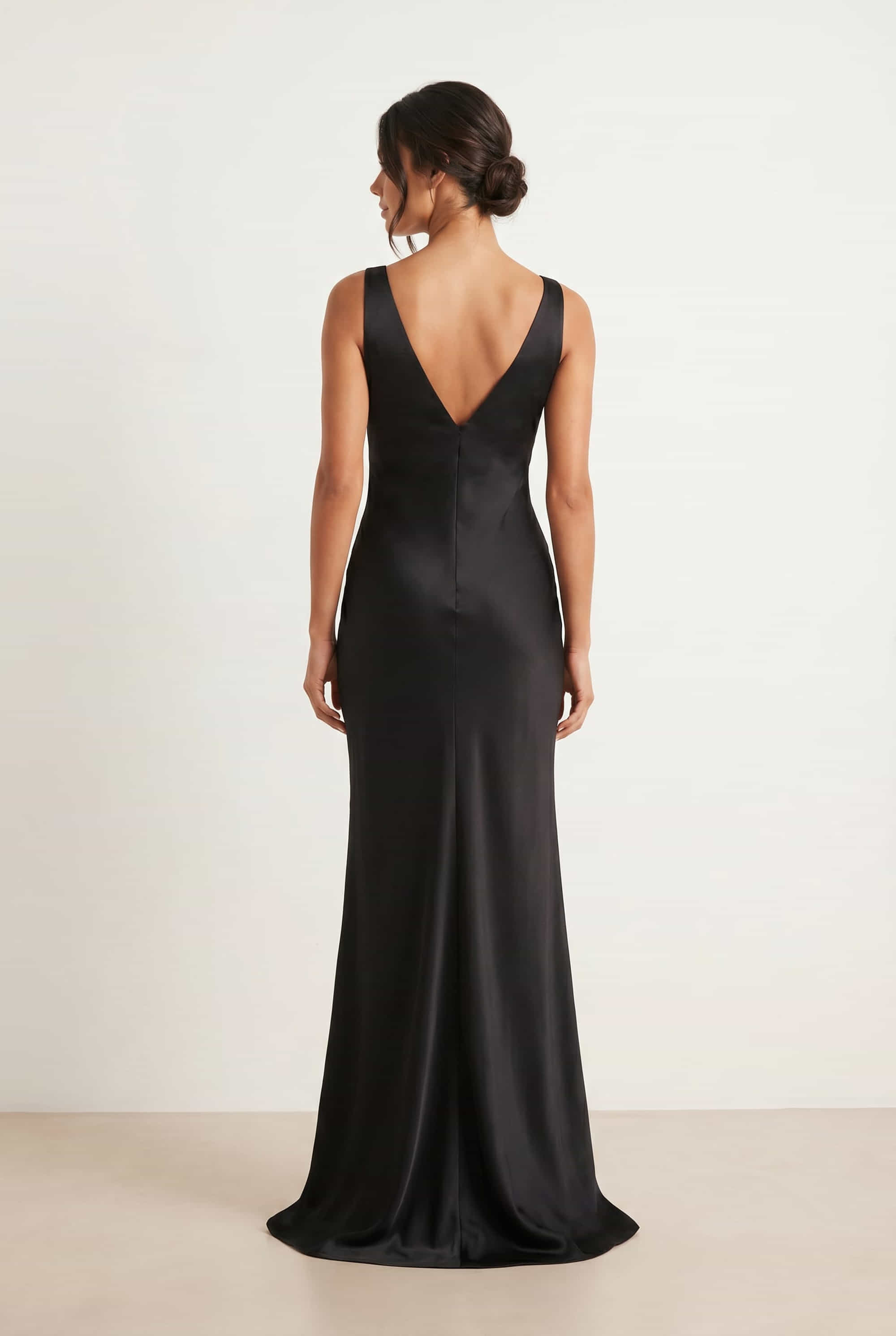 V Neck Satin Maxi Dress / Black – Style Cheat