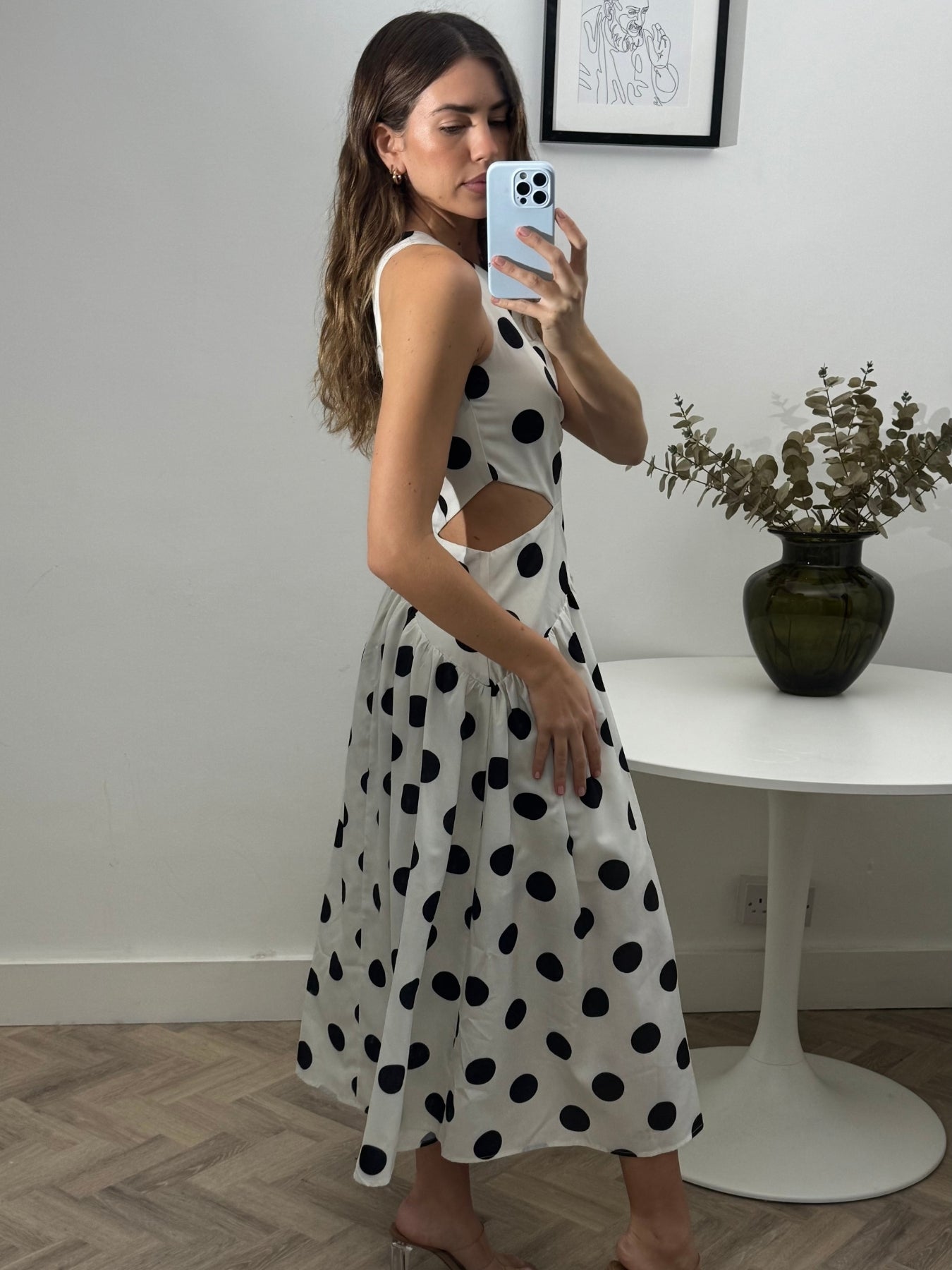 Jasmine Cut Out One Shoulder Dress in Mono - Style Cheat