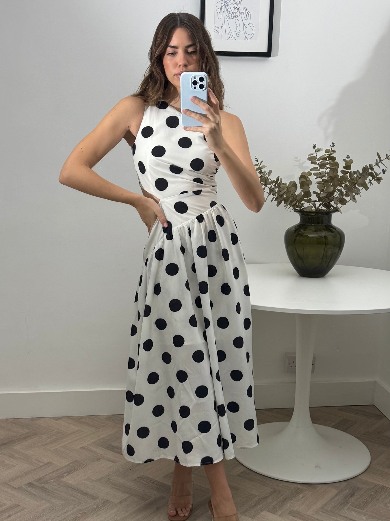 Jasmine Cut Out One Shoulder Dress in Mono