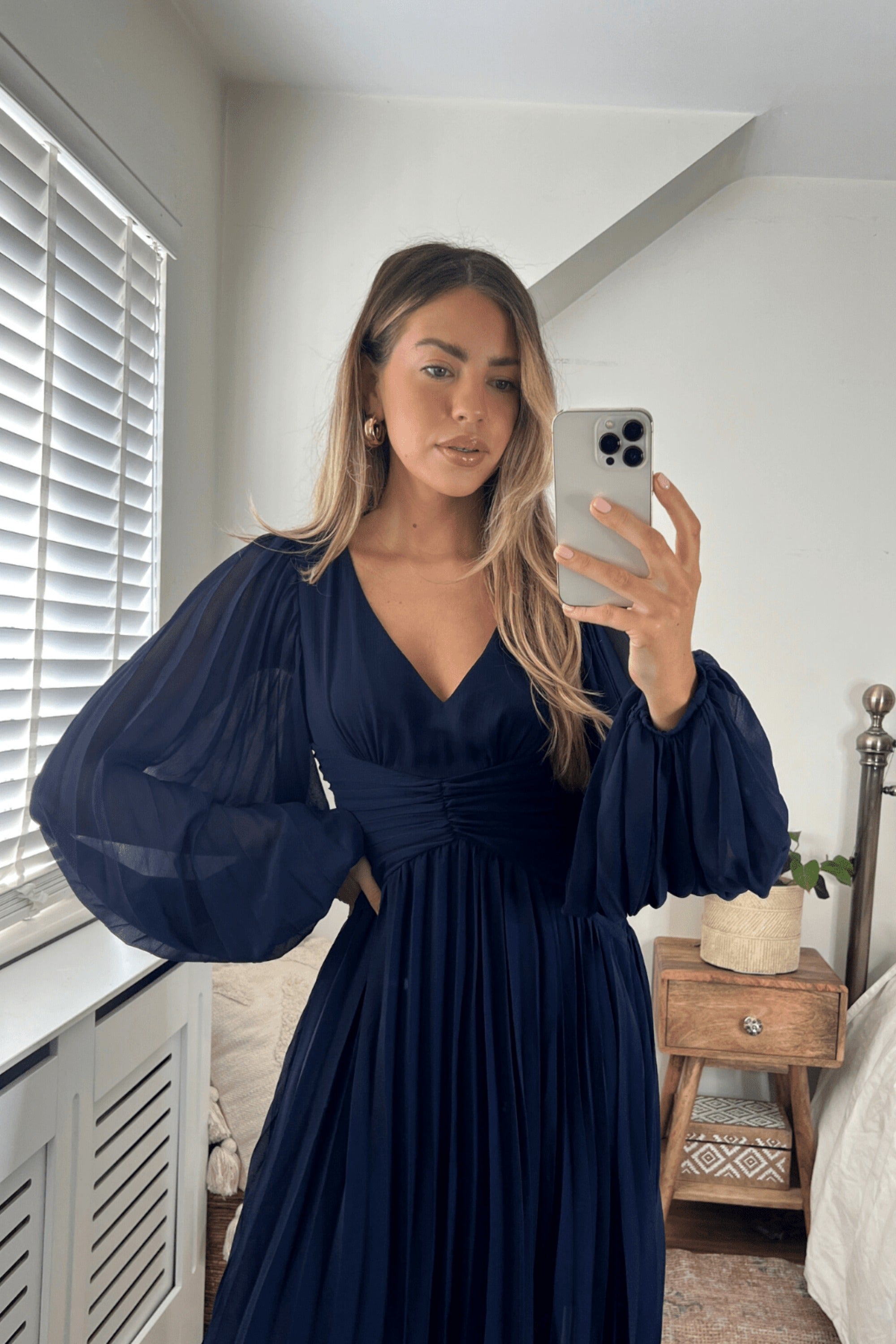 Toni Long Sleeved Pleated Maxi Dress / Navy - Style Cheat