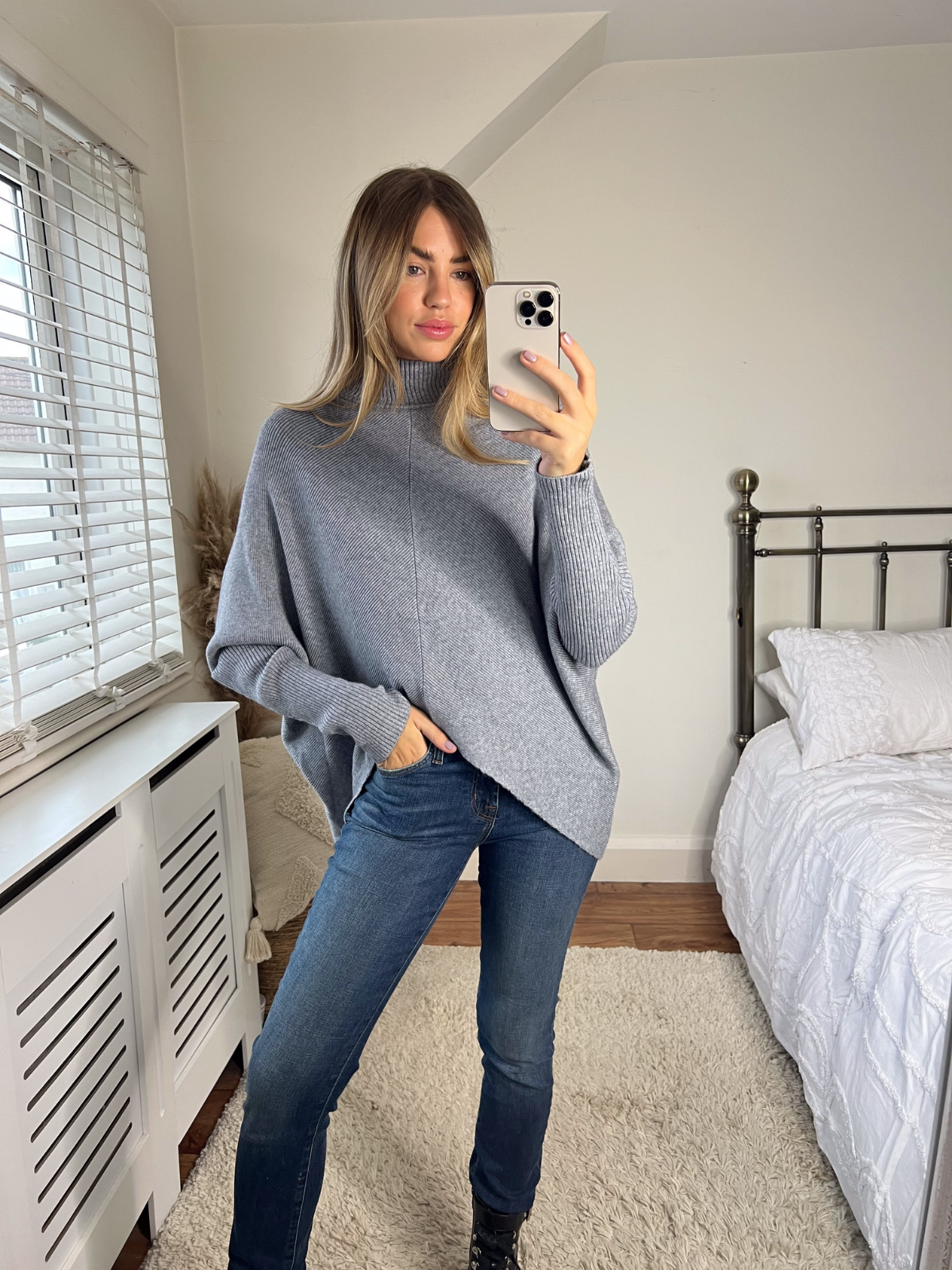 Hope Knitted High Neck Jumper / Grey