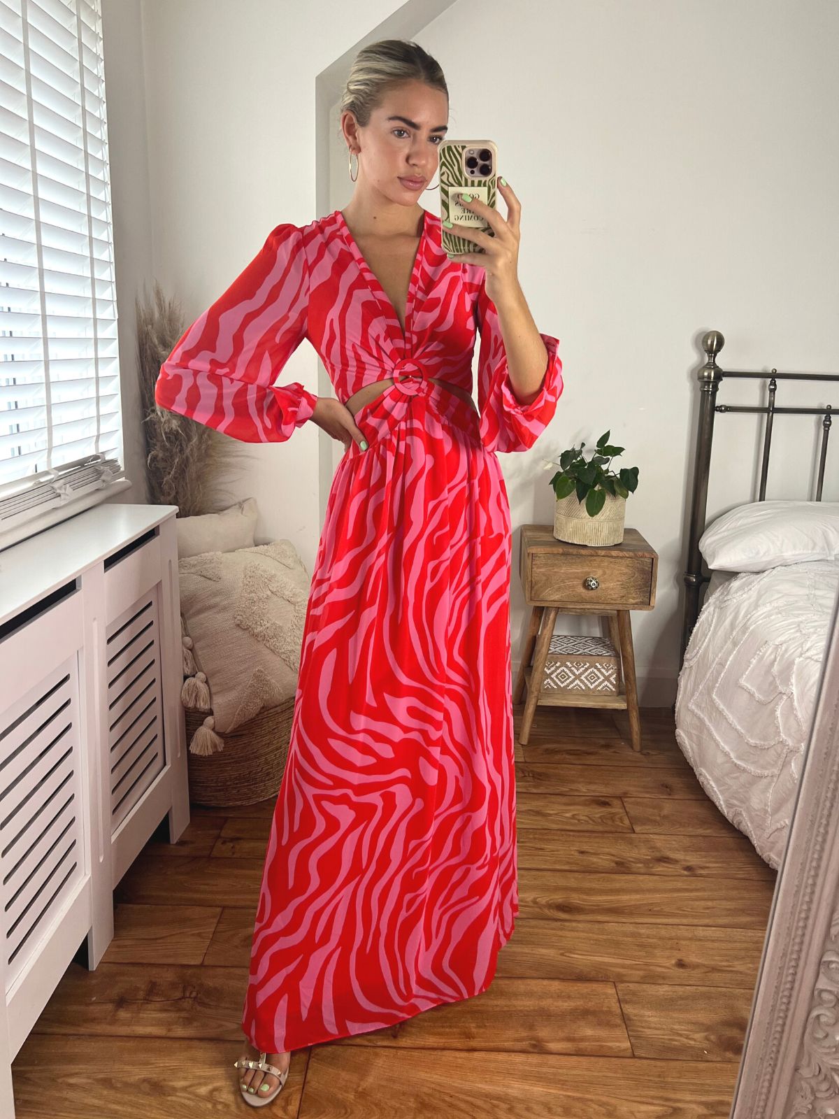 Tami Cut Out Maxi Dress / Pink & Red
