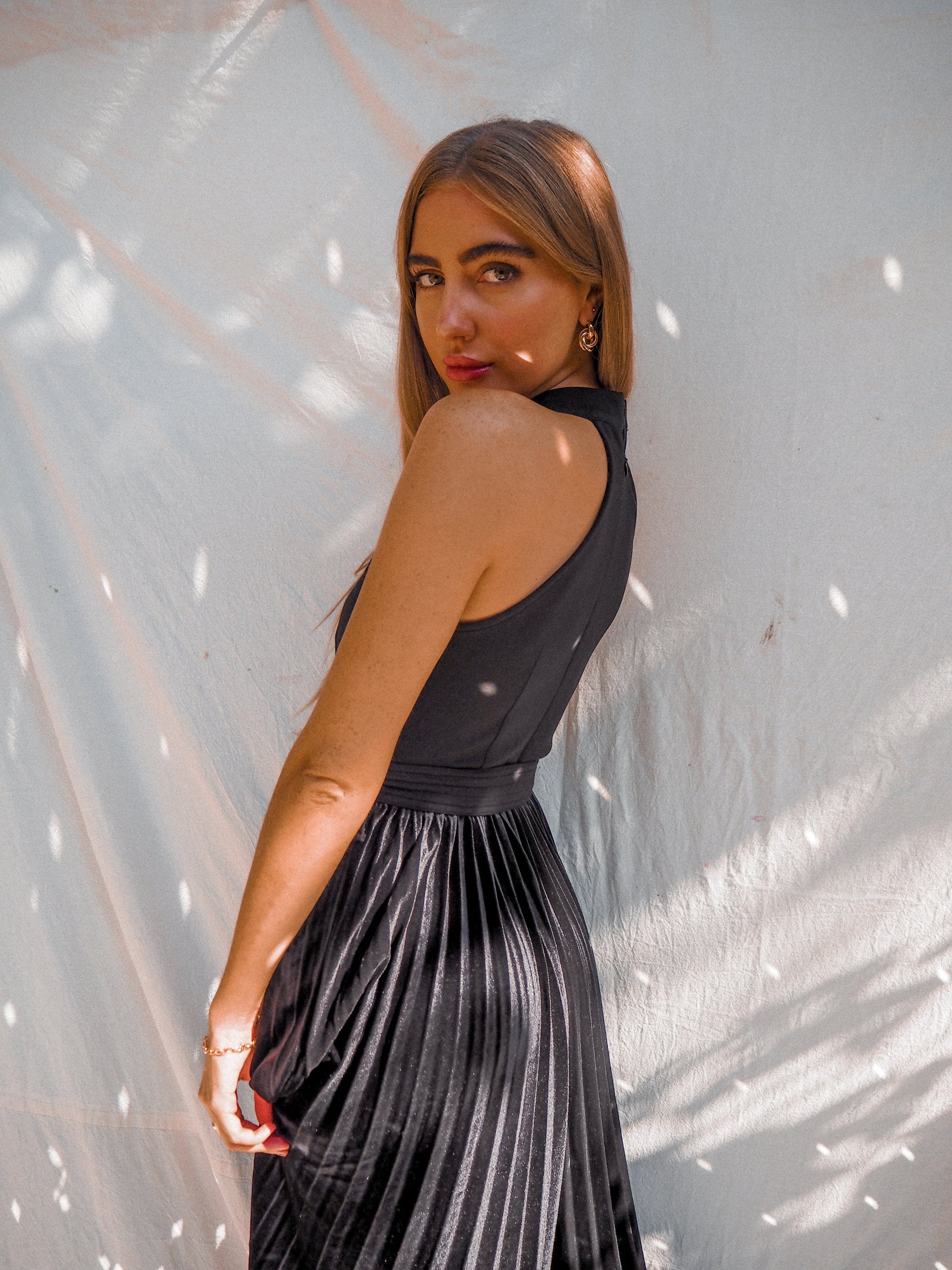 Luisa Belted Pleated Maxi Dress / Black Velvet