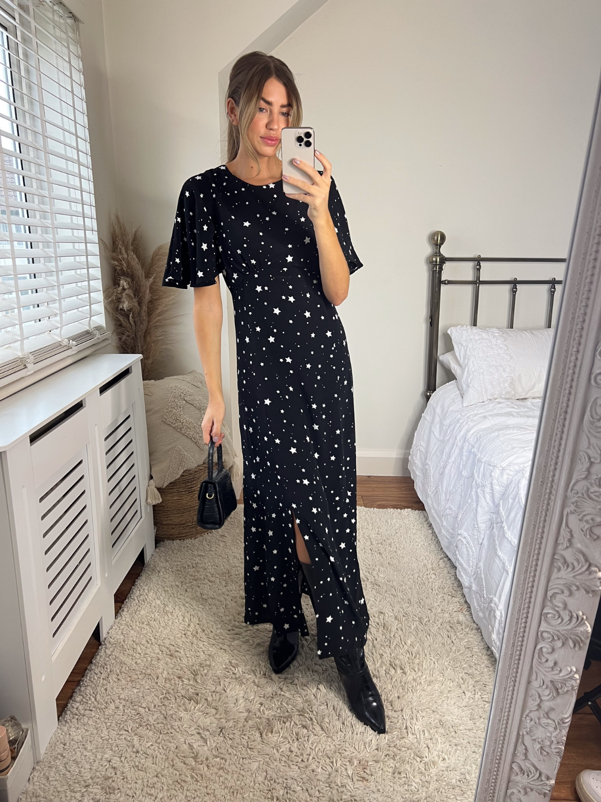 Bailey Angel Sleeve Midi Dress / Star Print