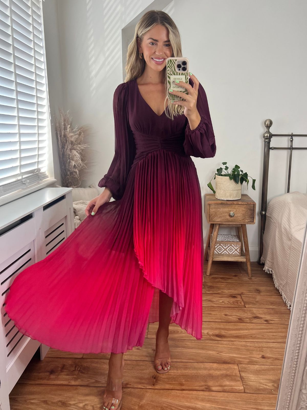 ombre pleated dress Long Sleeve Ombre Maxi Dress