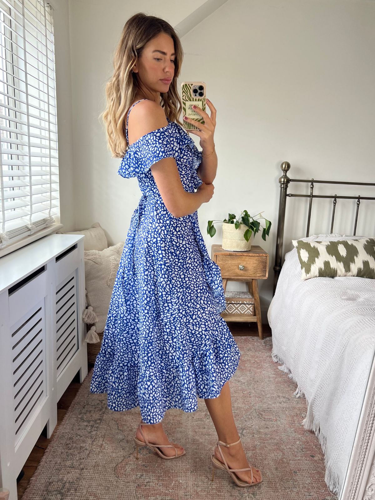 Off the shoulder midi summer 2024 dress