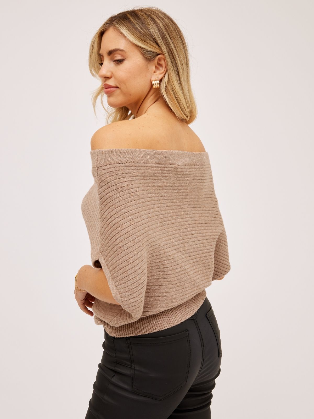Ashleigh Knitted Off-Shoulder Top / Beige Marl