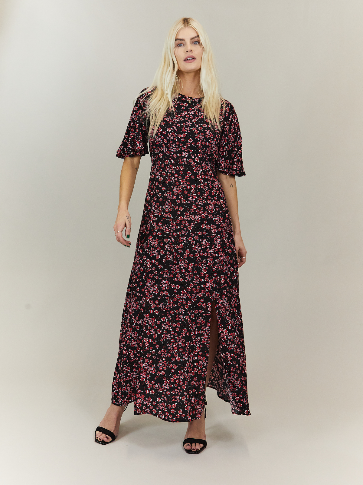 Angel Sleeve Midi Dress / Dark Floral Print
