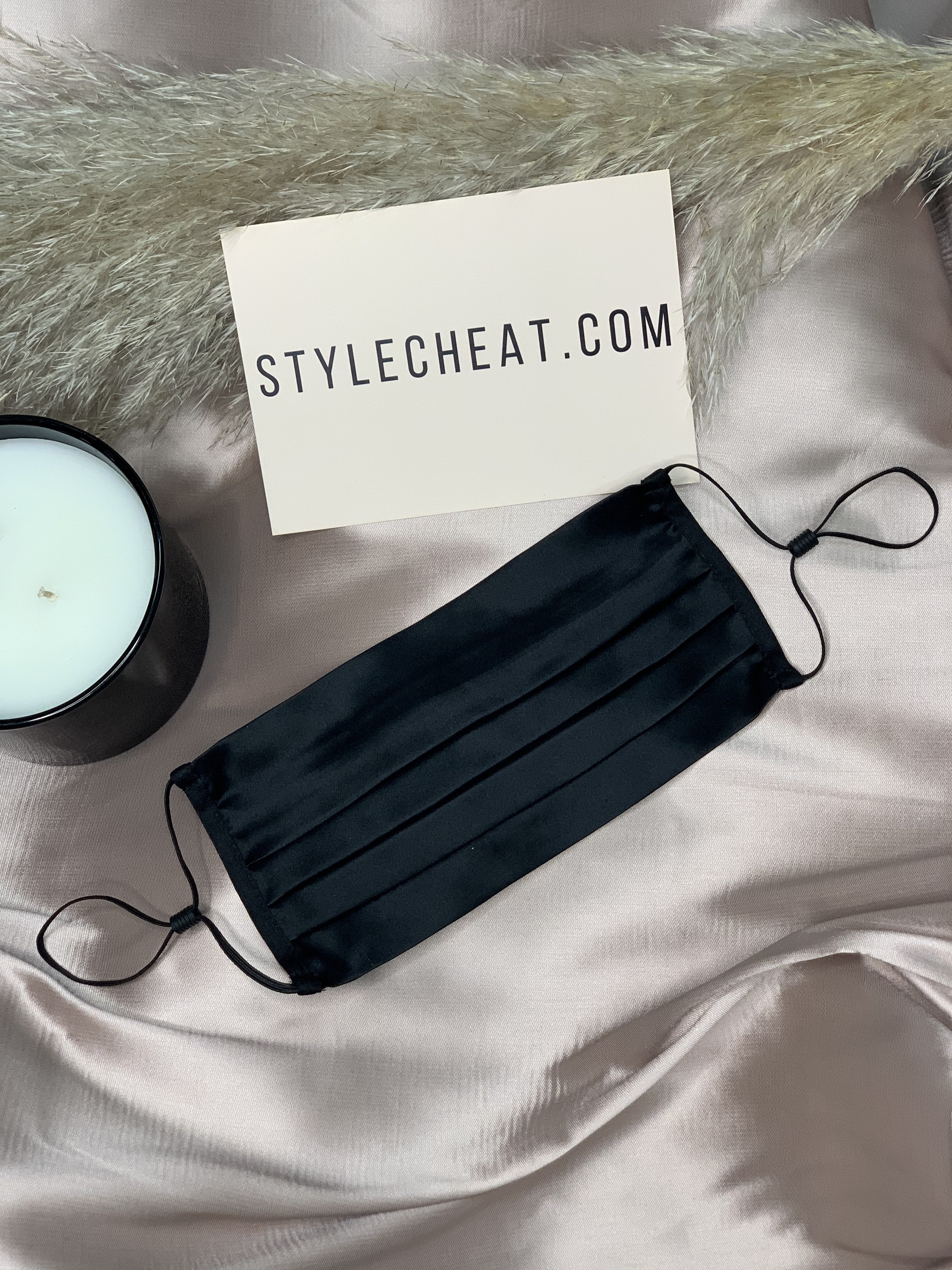 100% Mulberry Silk Face Covering / Black
