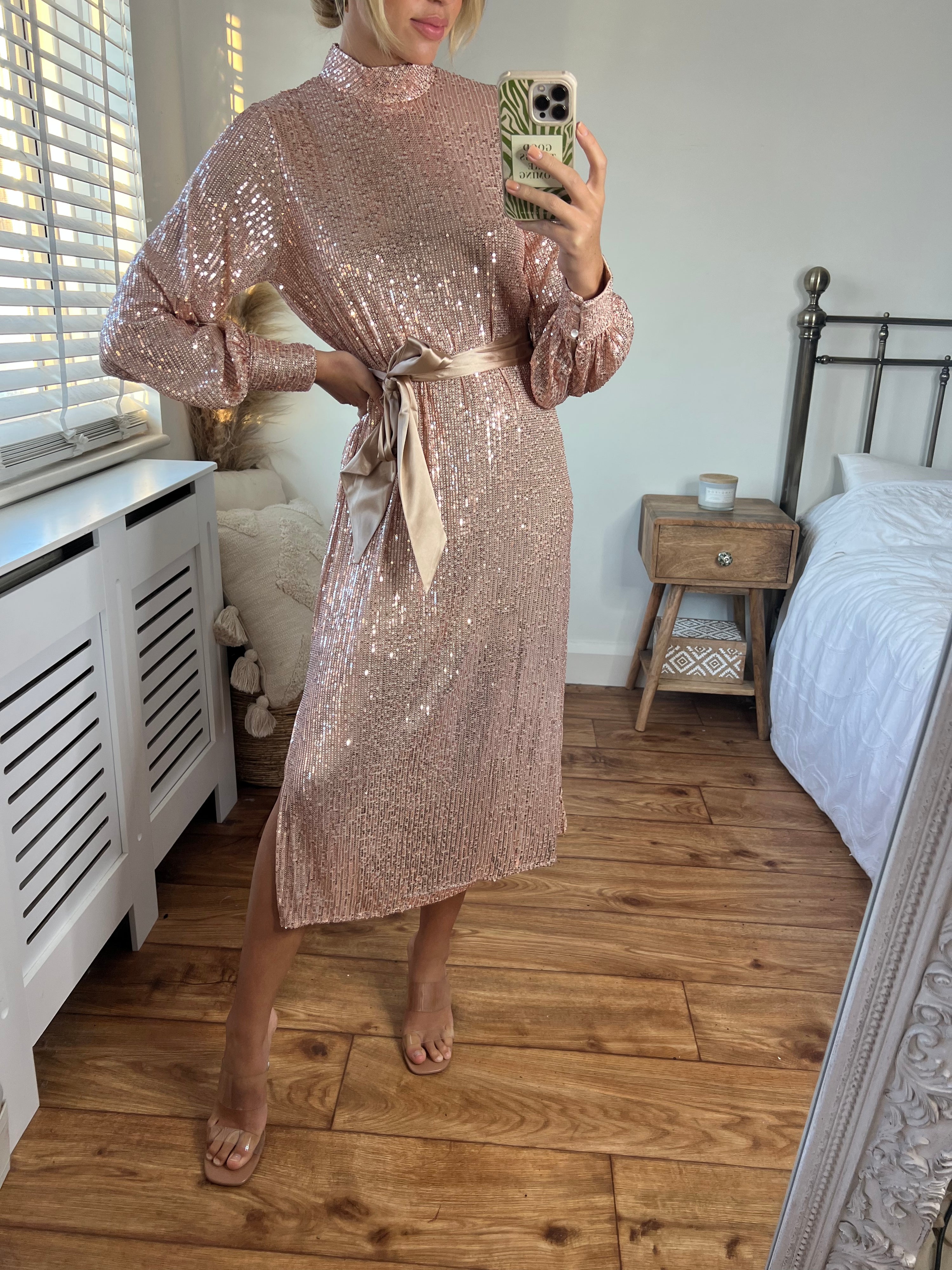 Roxi Sequin Midi Dress / Rose Gold