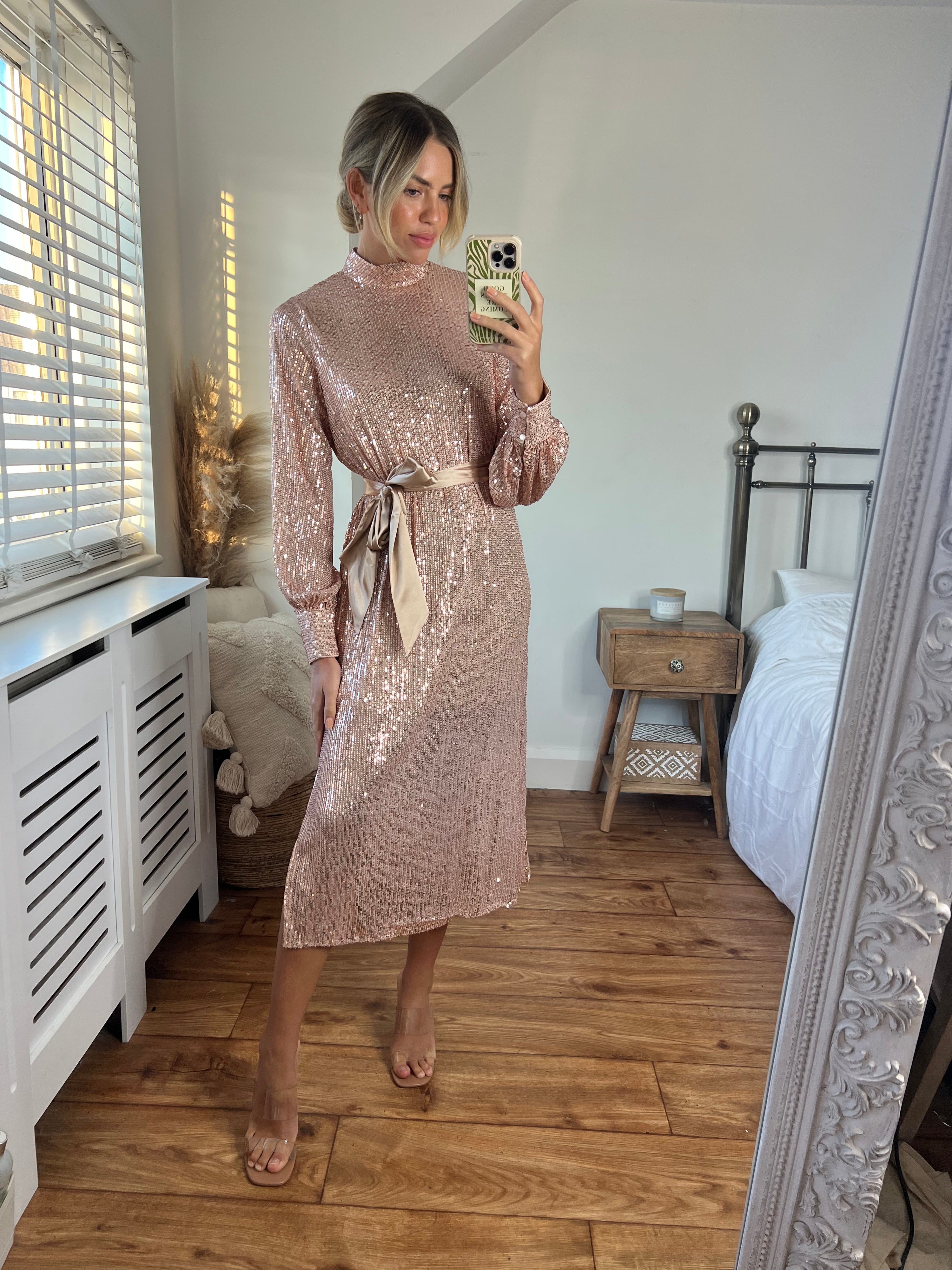 Roxi Sequin Midi Dress / Rose Gold