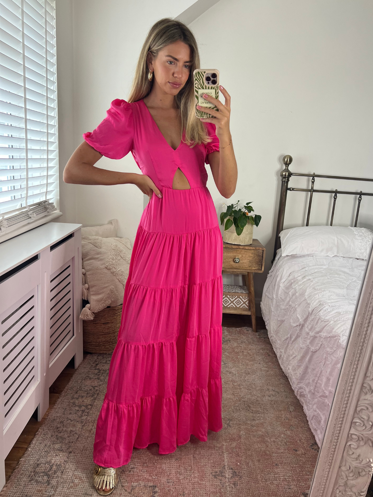 Zoe Tiered Cutout Maxi Dress / Pink