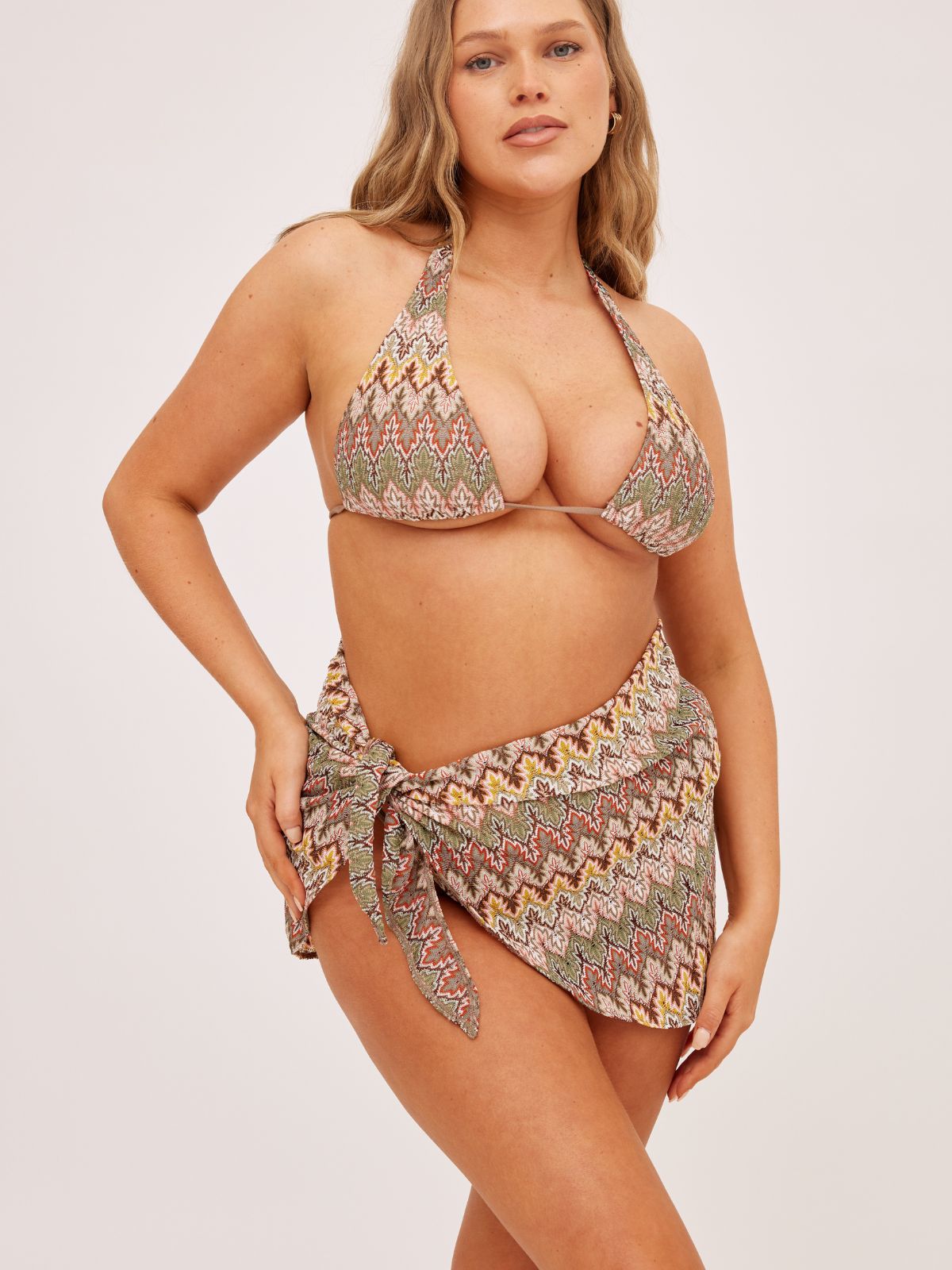South Beach Skye Rustic Crochet Halter Bikini Top / Multi
